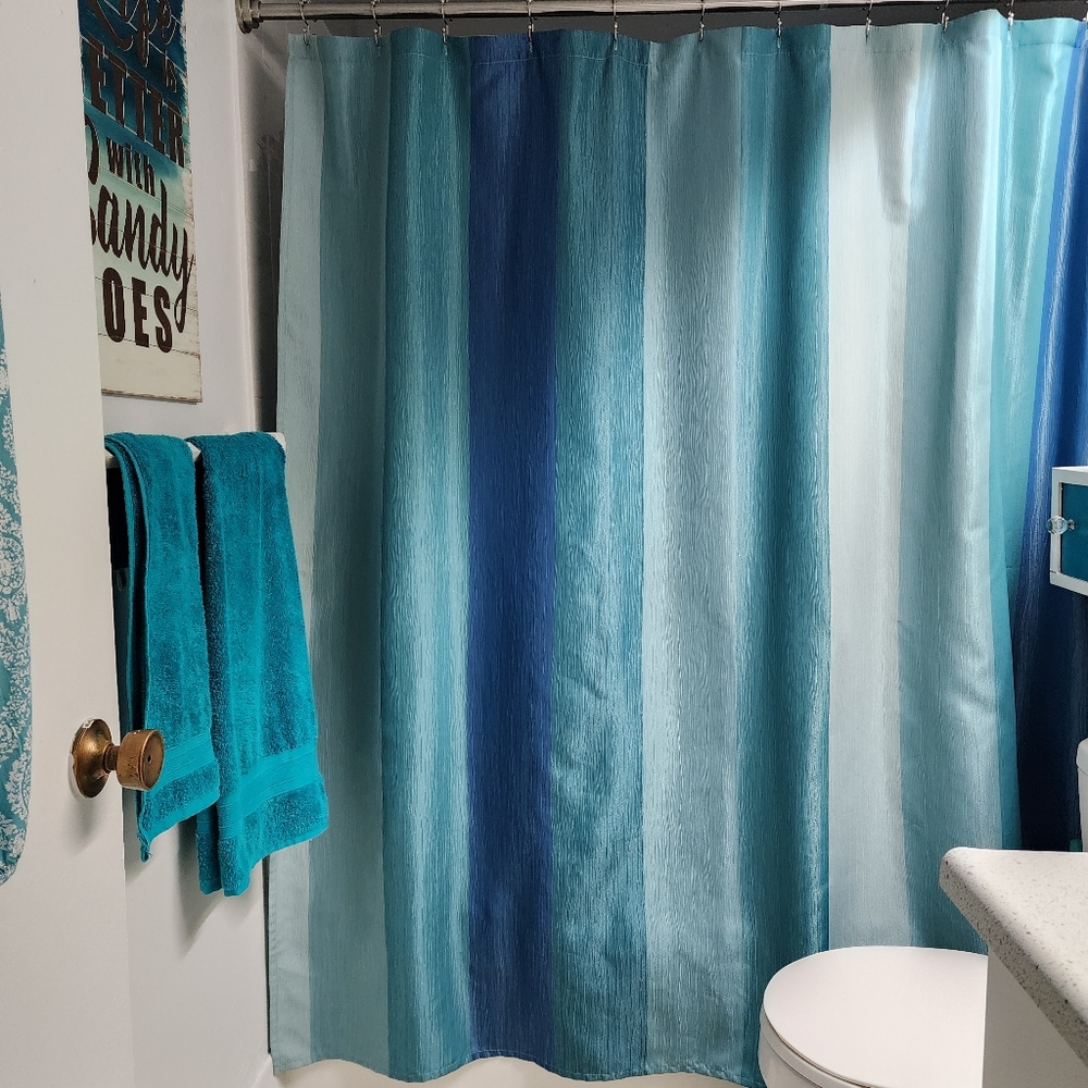 NWOT  BLUE/AQUA/TEAL FABRIC SHOWER CURTAIN WITH SHIMMER - 72" x 72"